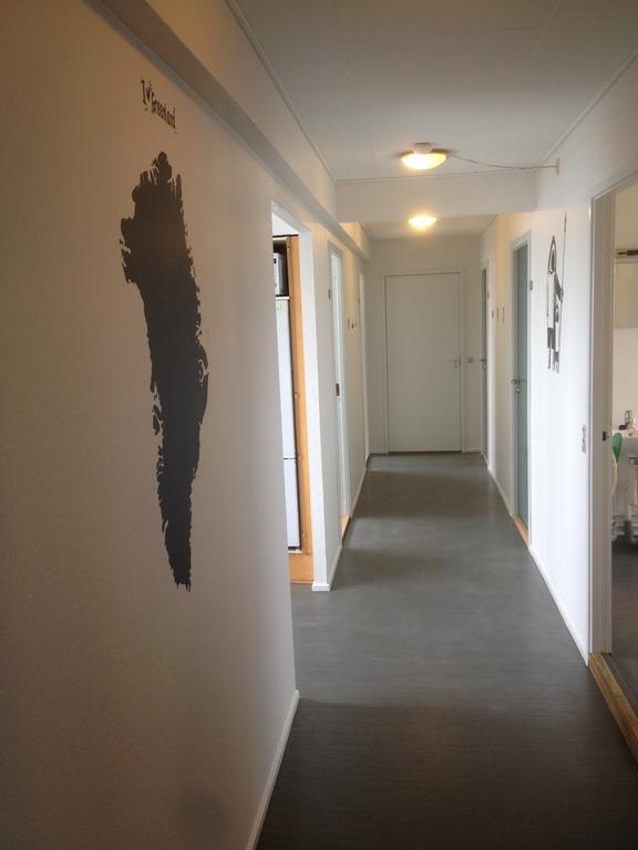 Vandrehuset 2 Og 3 Nuuk Kültér fotó