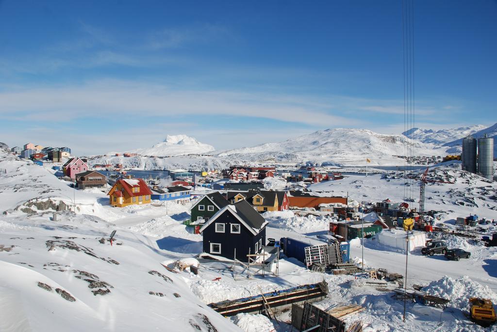 Vandrehuset 2 Og 3 Nuuk Kültér fotó